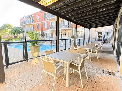 0.5 Bedroom Apartment For Sale in Cape Town - 7XGo.webp