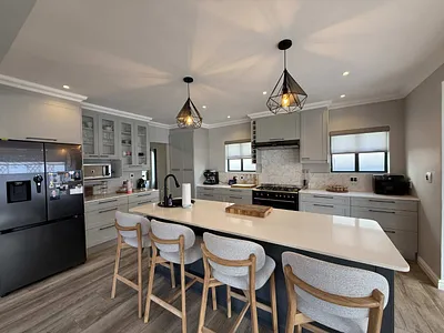 4 Bedroom House For Sale in Langebaan - img