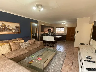2 Bedroom Apartment To Rent in Midrand - img