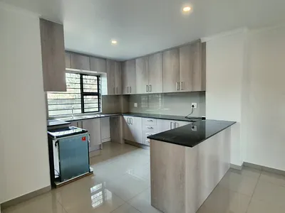 2 Bedroom Apartment To Rent in Edenvale - OTtk.webp
