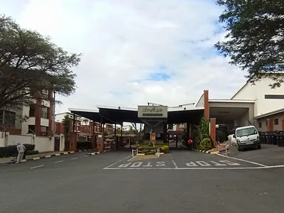 2 Bedroom Apartment For Sale in Edenvale - Al86.webp
