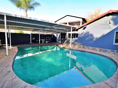 5 Bedroom House For Sale in Edenvale - QCzj.webp