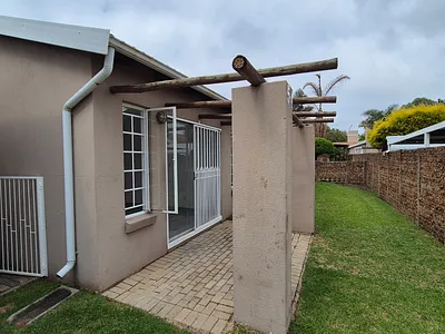 3 Bedroom Townhouse For Sale in Edenvale - Yyjt.webp