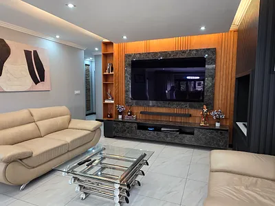 5 Bedroom House For Sale in Edenvale - Yxw7.webp