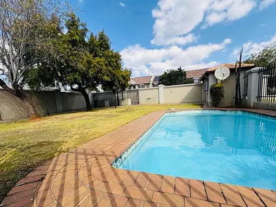 2 Bedroom Apartment For Sale in Alberton - xrm9.webp