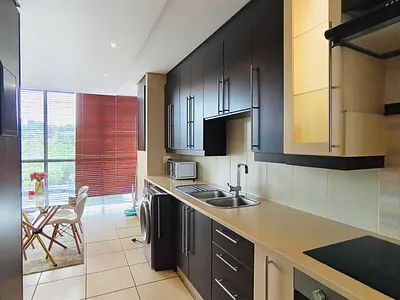 2 Bedroom Apartment For Sale in Bedfordview - tY53.webp