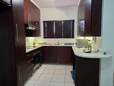 2 Bedroom Townhouse To Rent in Edenvale - RI6R.webp
