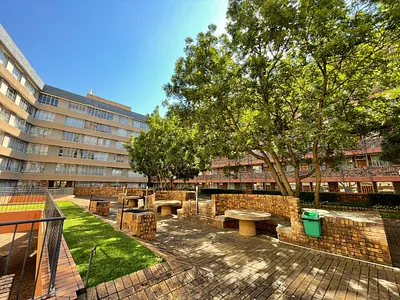 1 Bedroom Apartment For Sale in Pretoria - qkH0.webp