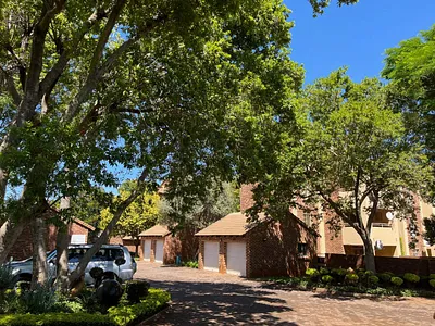 2 Bedroom Townhouse For Sale in Pretoria - img