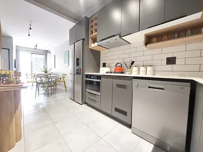 2 Bedroom Apartment For Sale in Pretoria - pyWn.webp