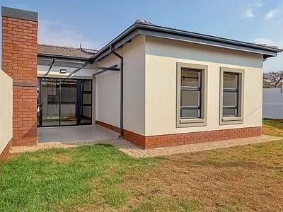 3 Bedroom House To Rent in Pretoria - UCWB.webp
