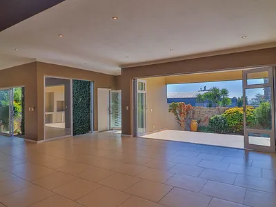 3 Bedroom House To Rent in Edenvale - o3OP.webp