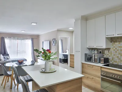 2 Bedroom Apartment For Sale in Pretoria - xHUl.webp