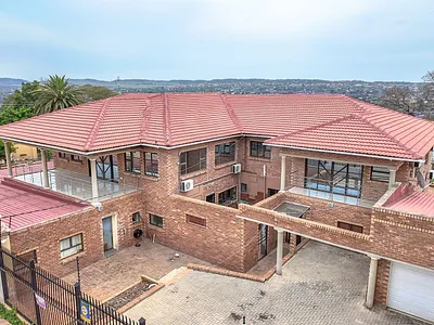 10 Bedroom House For Sale in Pretoria - jac0.webp