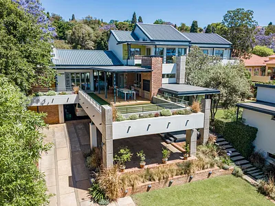 6 Bedroom House For Sale in Pretoria - eIOo.webp