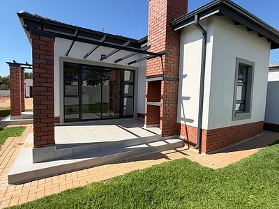 2 Bedroom Townhouse To Rent in Pretoria - img