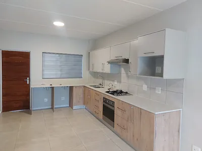 2 Bedroom Townhouse To Rent in Pretoria - img