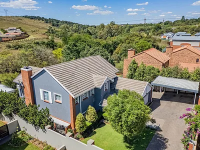 4 Bedroom House For Sale in Pretoria - UshI.webp