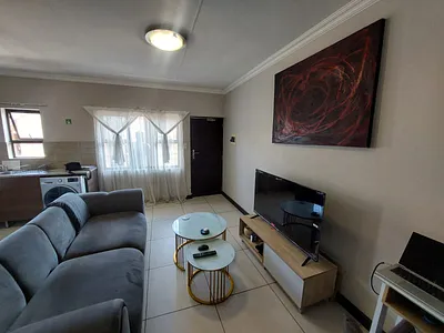 1 Bedroom Apartment For Sale in Centurion - 72lW.webp