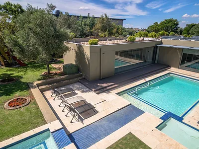 5 Bedroom House For Sale in Centurion - img