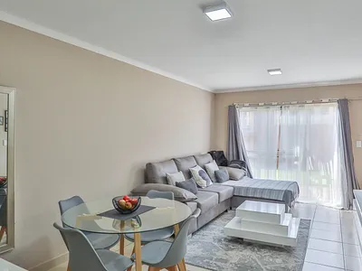 2 Bedroom Apartment For Sale in Pretoria - 51rD.webp