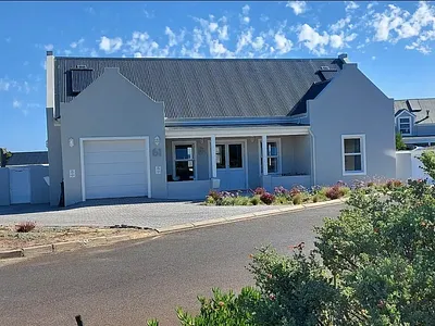 2 Bedroom Townhouse To Rent in Hermanus - img