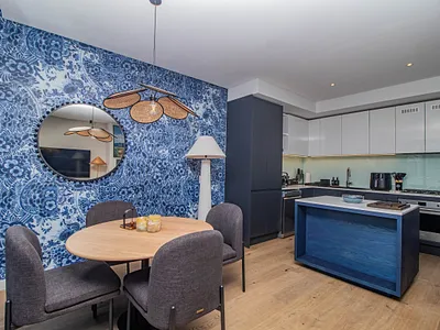 1 Bedroom Apartment To Rent in Cape Town - AbJS.webp