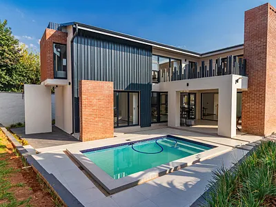 4 Bedroom House For Sale in Midrand - img