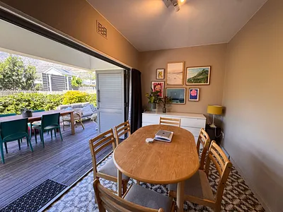 2 Bedroom Apartment To Rent in Cape Town - xx5S.webp