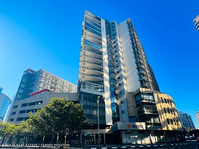 1 Bedroom Apartment For Sale in Cape Town - Khjf.webp