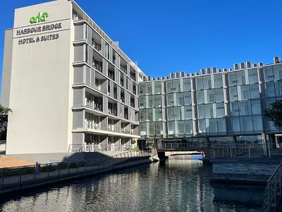 1 Bedroom Apartment For Sale in Cape Town - h61i.webp