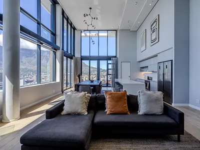 4 Bedroom Apartment For Sale in Cape Town - img
