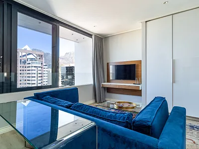 0.5 Bedroom Apartment To Rent in Cape Town - img