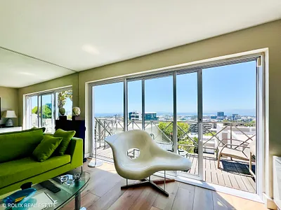 2 Bedroom Apartment For Sale in Cape Town - img