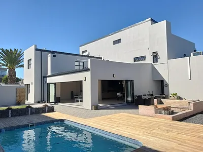 7 Bedroom House For Sale in Melkbosstrand - Wp6q.webp
