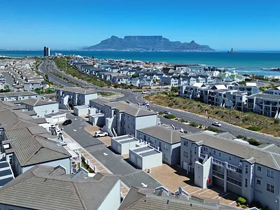 2 Bedroom Apartment To Rent in Blouberg - lsVh.webp