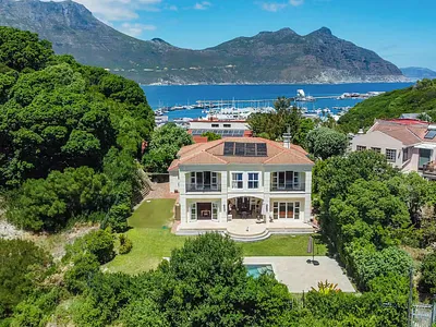 4 Bedroom House To Rent in Hout Bay - uMMZ.webp