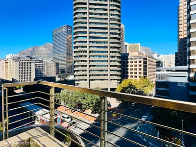 1 Bedroom Apartment To Rent in Cape Town - eZOh.webp
