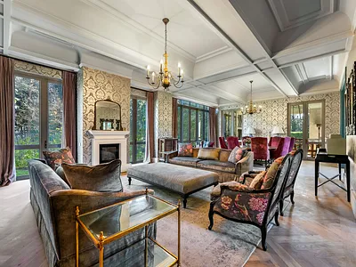 4 Bedroom House To Rent in Cape Town - zKXb.webp