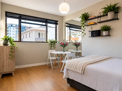 0.5 Bedroom Apartment For Sale in Cape Town - img