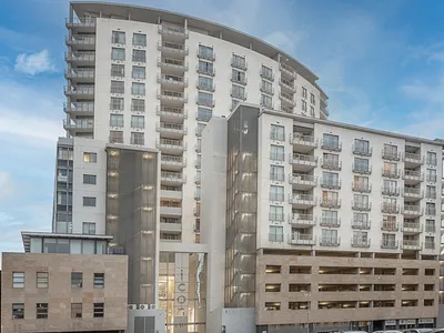 2 Bedroom Apartment To Rent in Cape Town - img