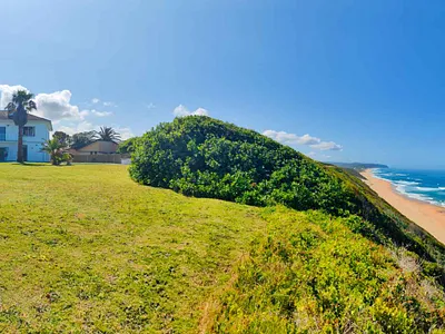 4 Bedroom House For Sale in Wilderness Central, Wilderness - MyCI.webp