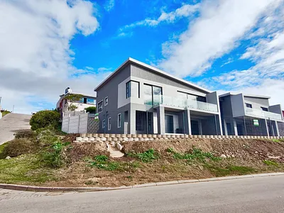 3 Bedroom Townhouse To Rent in Mossel Bay - img