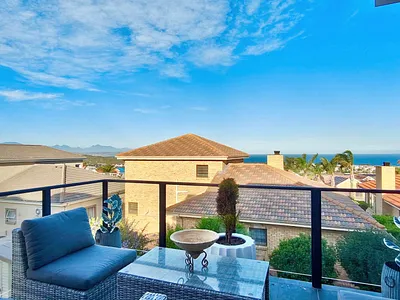 3 Bedroom House For Sale in Hartenbos - img