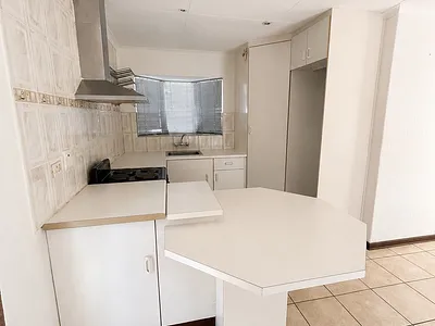 1 Bedroom Townhouse To Rent in Johannesburg - img