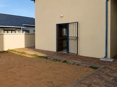 3 Bedroom House To Rent in Johannesburg - img