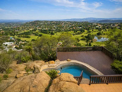 4 Bedroom House For Sale in Johannesburg - img