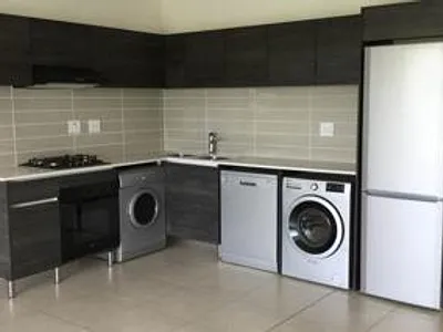 2 Bedroom Apartment To Rent in Sandton - Uk5H.webp