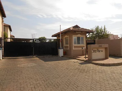 2 Bedroom Apartment To Rent in Johannesburg - 1Y2I.webp