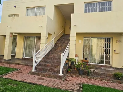 2 Bedroom Apartment To Rent in Germiston - img